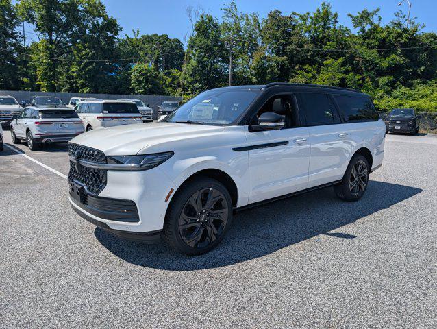 new 2025 Lincoln Navigator car, priced at $131,260