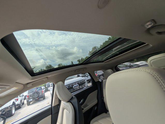 new 2025 Lincoln Corsair car, priced at $47,731