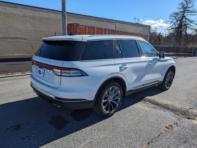 new 2025 Lincoln Aviator car, priced at $70,008