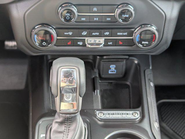 new 2025 Ford Bronco car, priced at $45,978