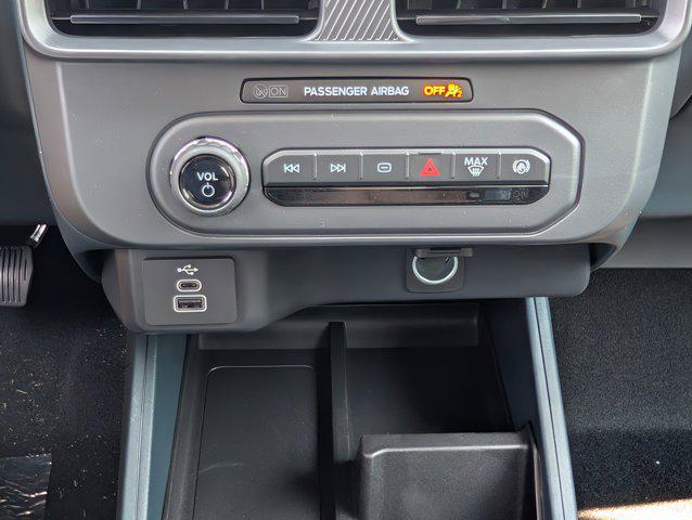 new 2025 Ford Maverick car, priced at $33,391
