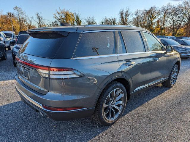 new 2025 Lincoln Aviator car, priced at $70,517