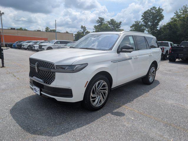 new 2025 Lincoln Navigator car, priced at $102,182