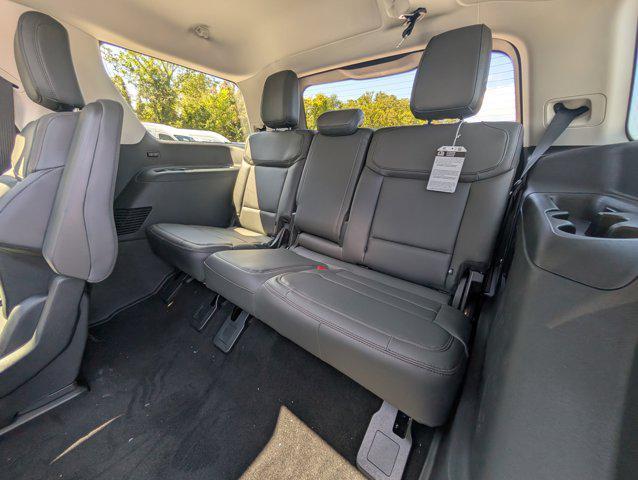 new 2025 Ford Expedition car, priced at $67,920