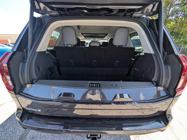 new 2025 Ford Expedition car, priced at $67,920
