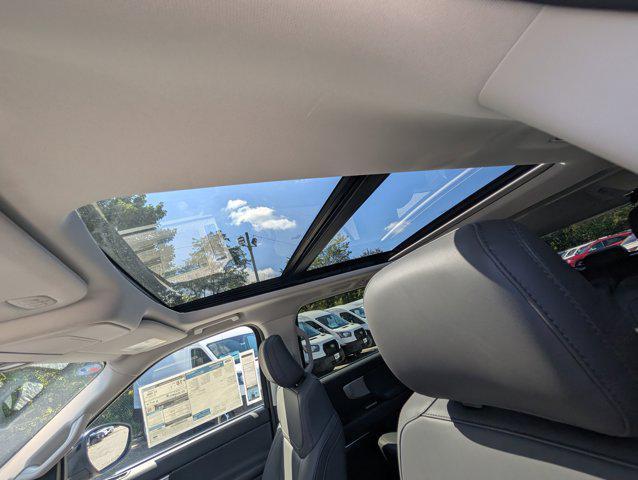 new 2025 Ford Expedition car, priced at $67,920