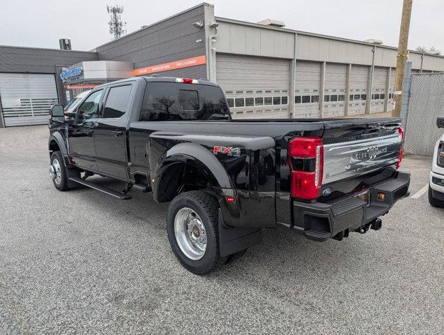 new 2025 Ford F-450 car, priced at $106,395