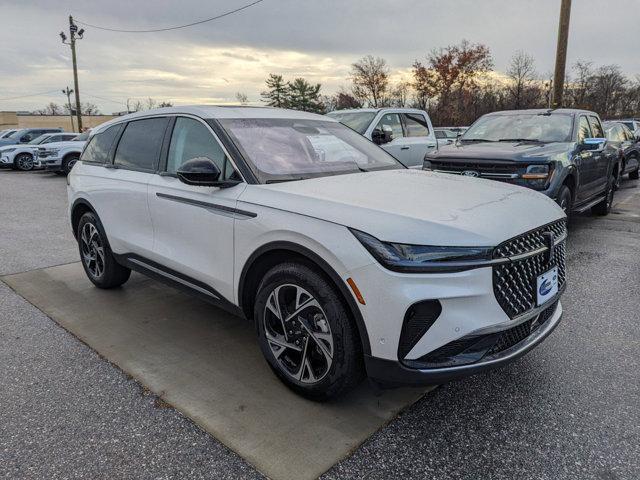 new 2024 Lincoln Nautilus car, priced at $55,260