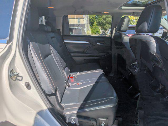 used 2019 Toyota Highlander car, priced at $22,000