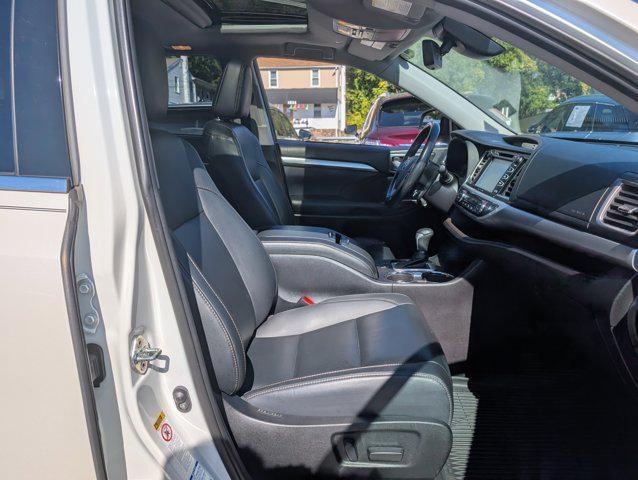 used 2019 Toyota Highlander car, priced at $22,000