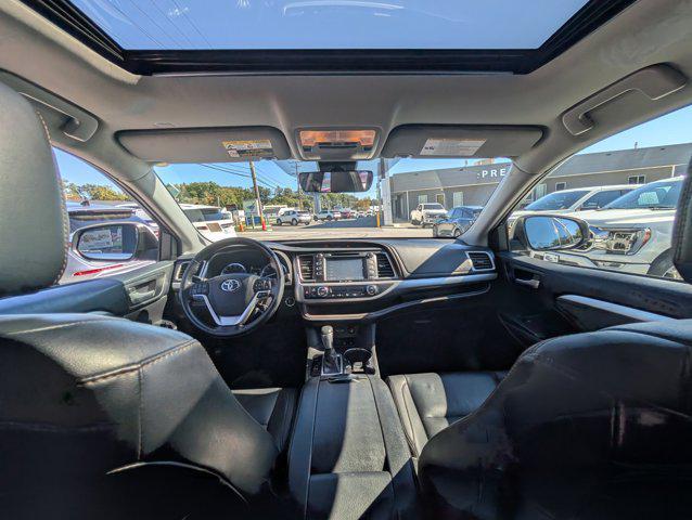 used 2019 Toyota Highlander car, priced at $22,000