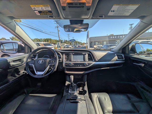 used 2019 Toyota Highlander car, priced at $22,000