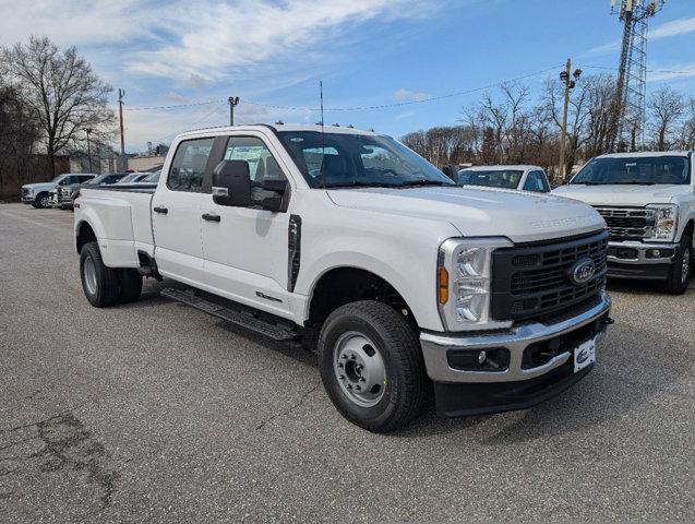 new 2025 Ford F-350 car, priced at $65,071