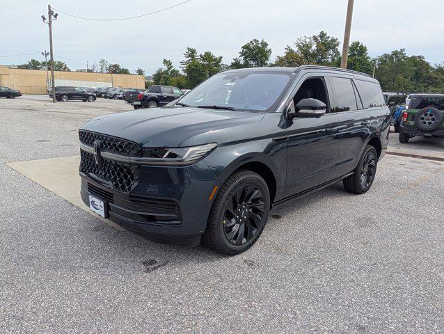 new 2025 Lincoln Navigator car, priced at $106,162