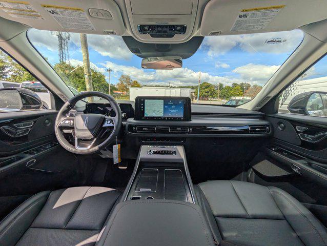 new 2025 Lincoln Aviator car, priced at $65,222
