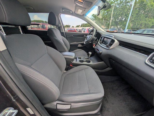 used 2019 Kia Sorento car, priced at $15,800