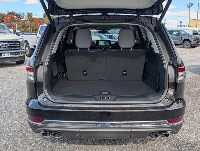 new 2025 Lincoln Aviator car, priced at $64,310