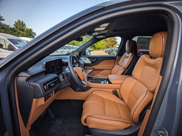 new 2025 Lincoln Aviator car, priced at $91,560