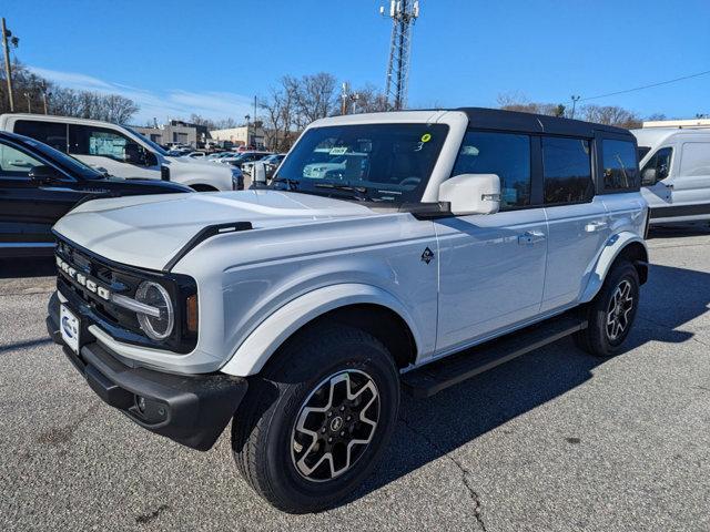 new 2024 Ford Bronco car, priced at $51,547