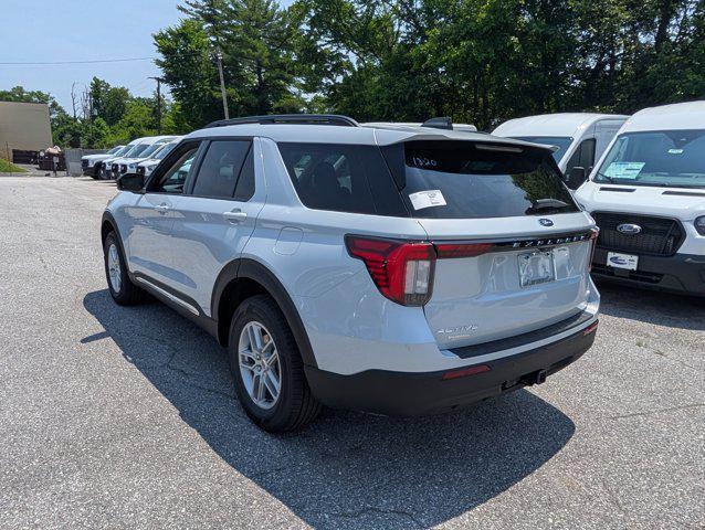 new 2025 Ford Explorer car, priced at $40,656