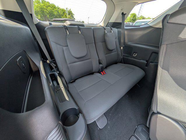 new 2025 Ford Explorer car, priced at $40,656