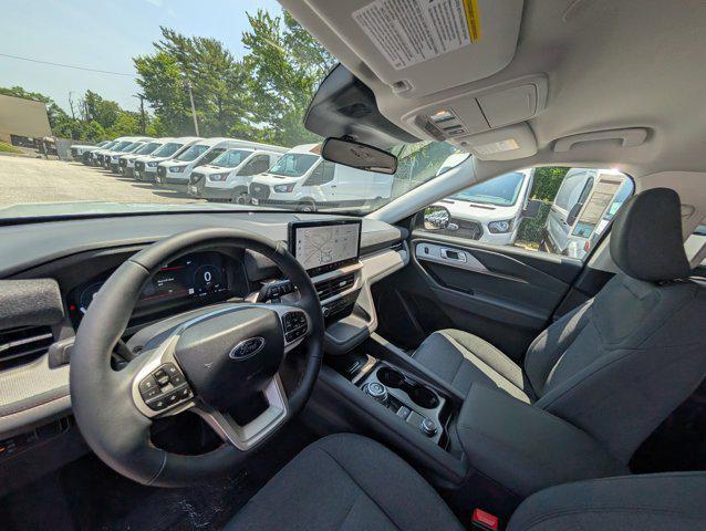 new 2025 Ford Explorer car, priced at $40,656