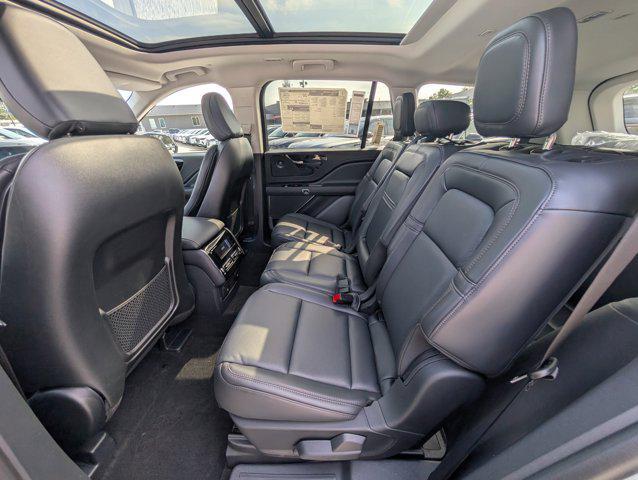 new 2025 Lincoln Aviator car, priced at $70,718