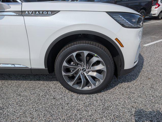 new 2025 Lincoln Aviator car, priced at $70,718