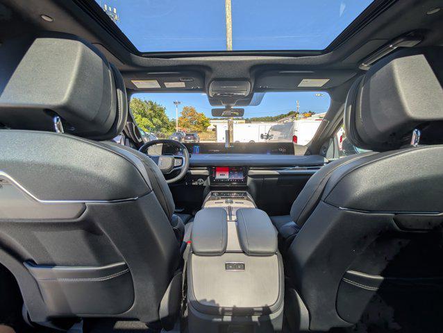 new 2025 Lincoln Navigator car, priced at $105,778