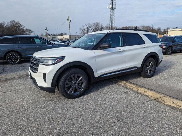 new 2025 Ford Explorer car, priced at $45,559