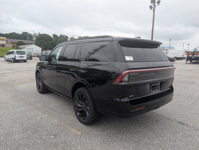 new 2025 Lincoln Navigator car, priced at $101,462