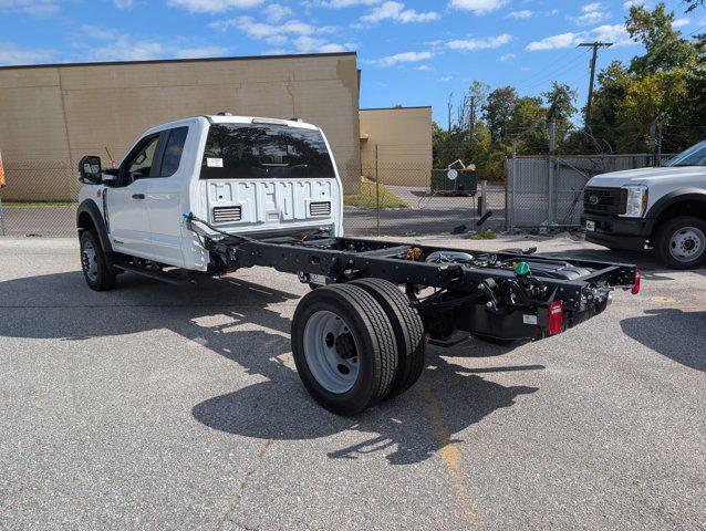 new 2025 Ford F-450 car, priced at $76,905