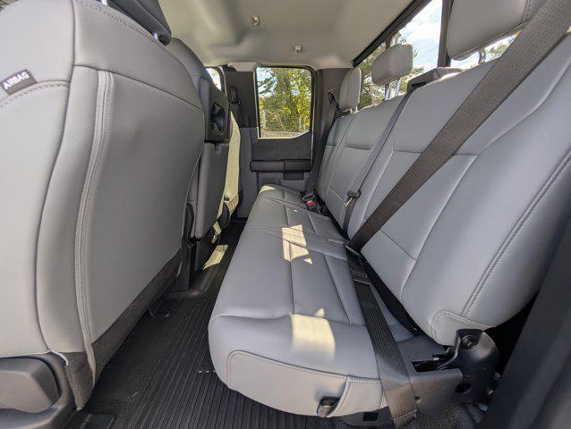 new 2025 Ford F-450 car, priced at $76,905