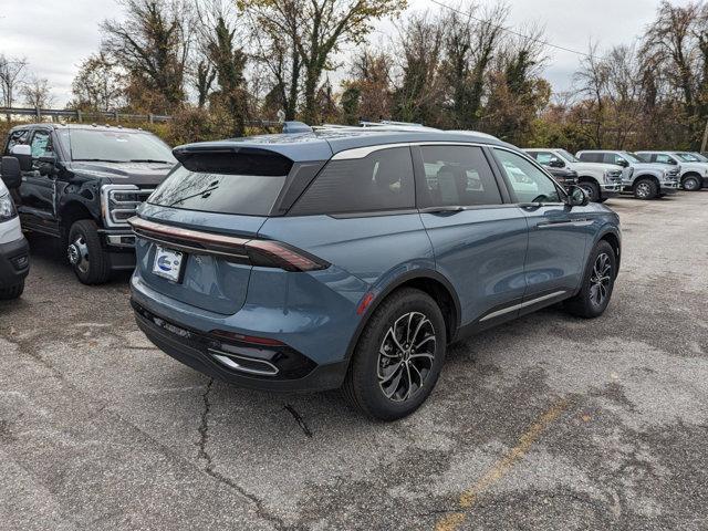 new 2025 Lincoln Nautilus car, priced at $52,210