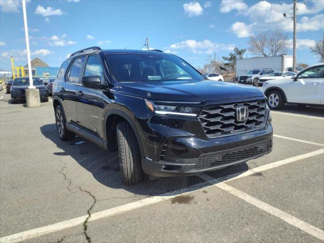 new 2025 Honda Pilot car, priced at $44,425