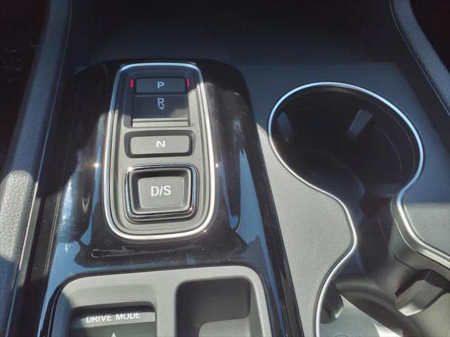 new 2025 Honda Pilot car, priced at $44,205