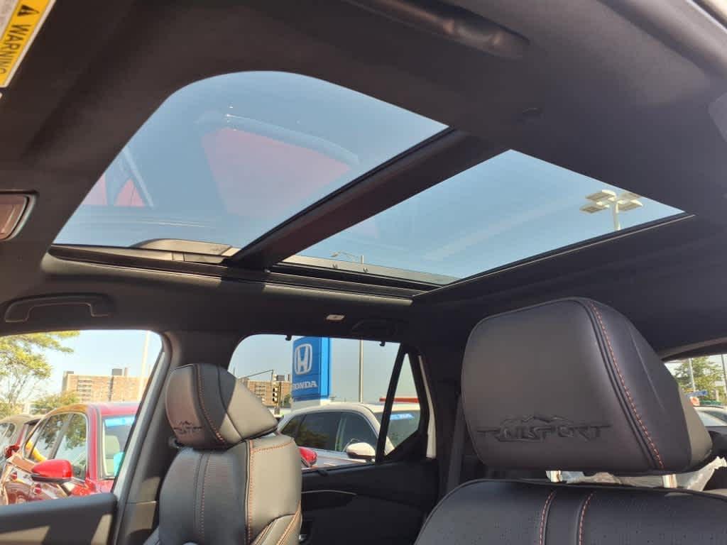 new 2026 Honda Passport car, priced at $55,555