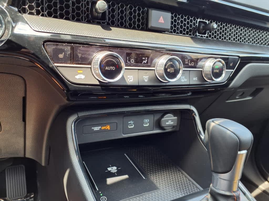 new 2026 Honda CR-V Hybrid car, priced at $43,700