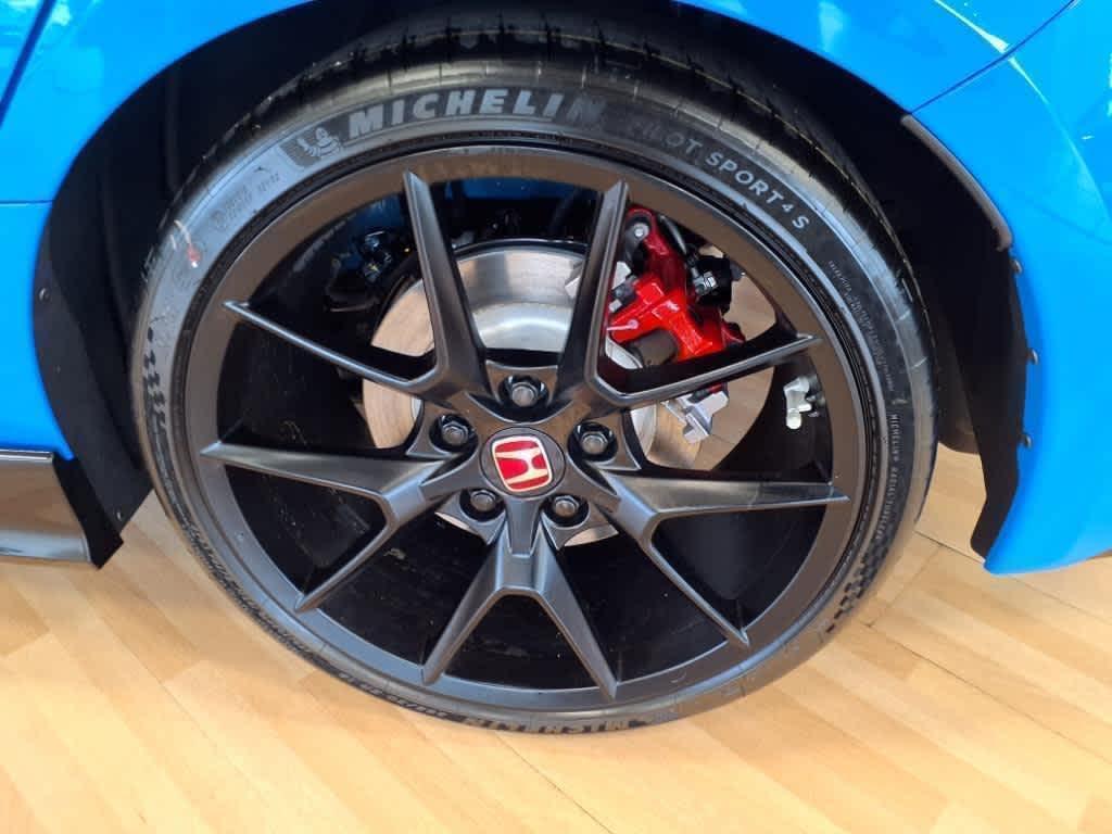 new 2025 Honda Civic Type R car, priced at $47,500