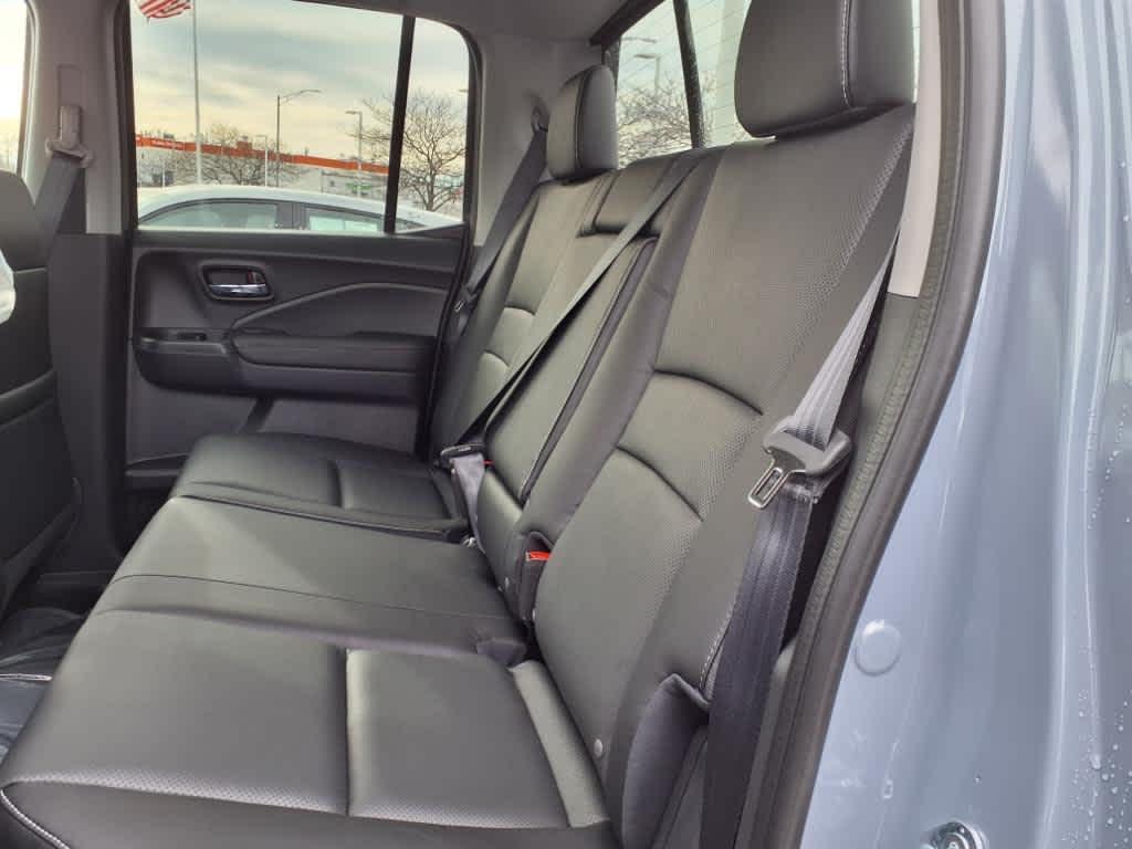 new 2025 Honda Ridgeline car, priced at $44,885