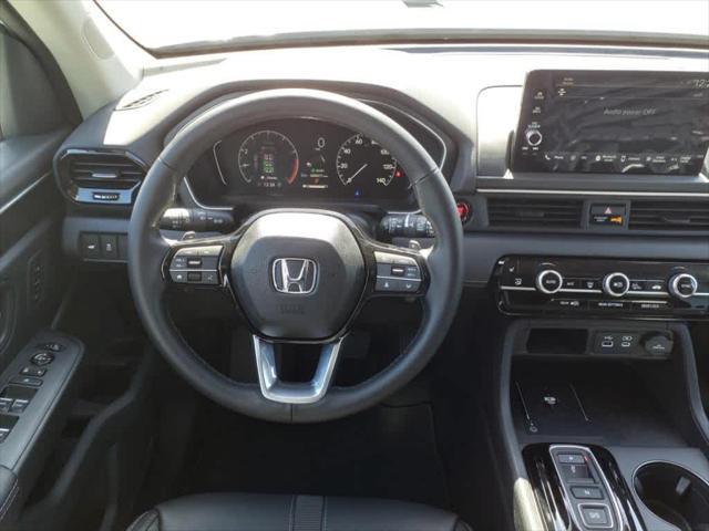 new 2025 Honda Pilot car, priced at $47,505
