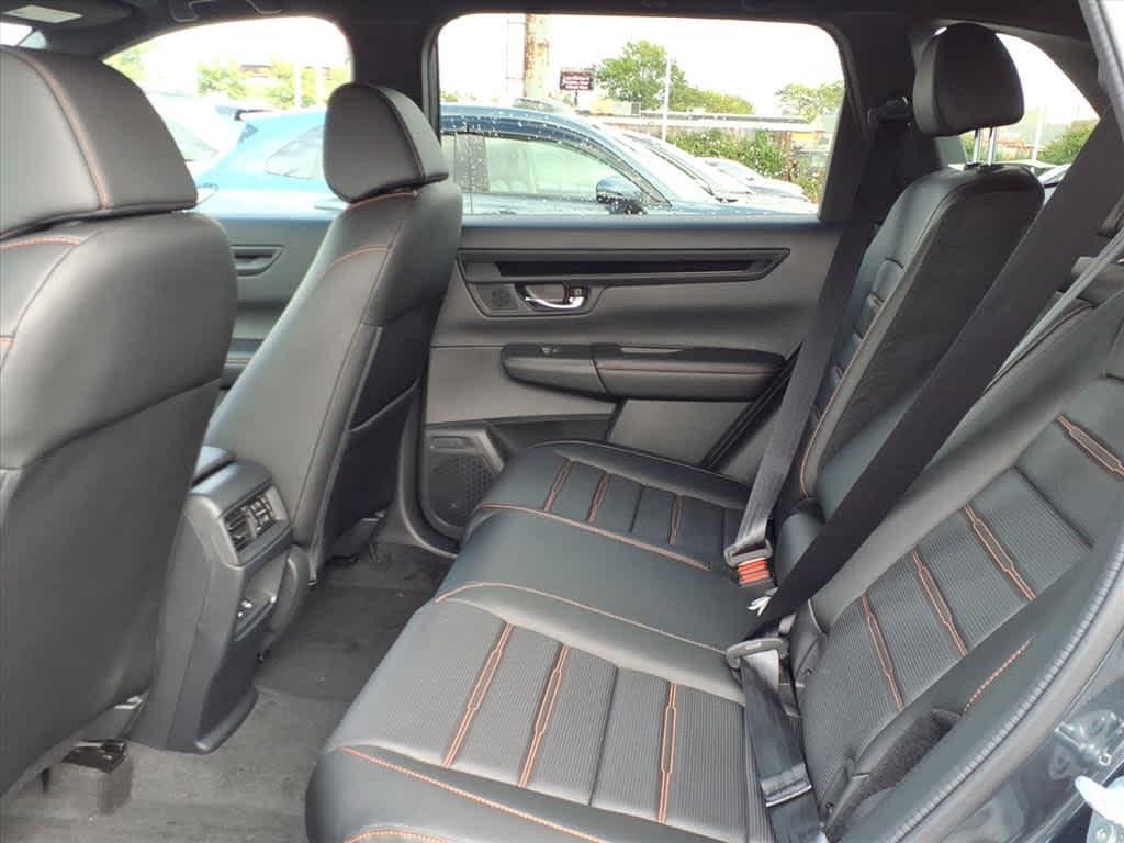 new 2026 Honda CR-V Hybrid car, priced at $41,675