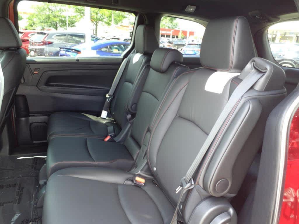 new 2026 Honda Odyssey car, priced at $45,845