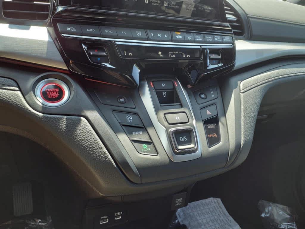 new 2026 Honda Odyssey car, priced at $45,845