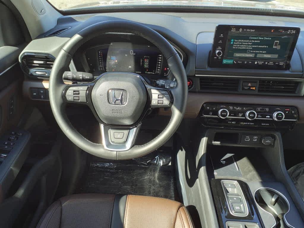 new 2025 Honda Pilot car, priced at $55,760