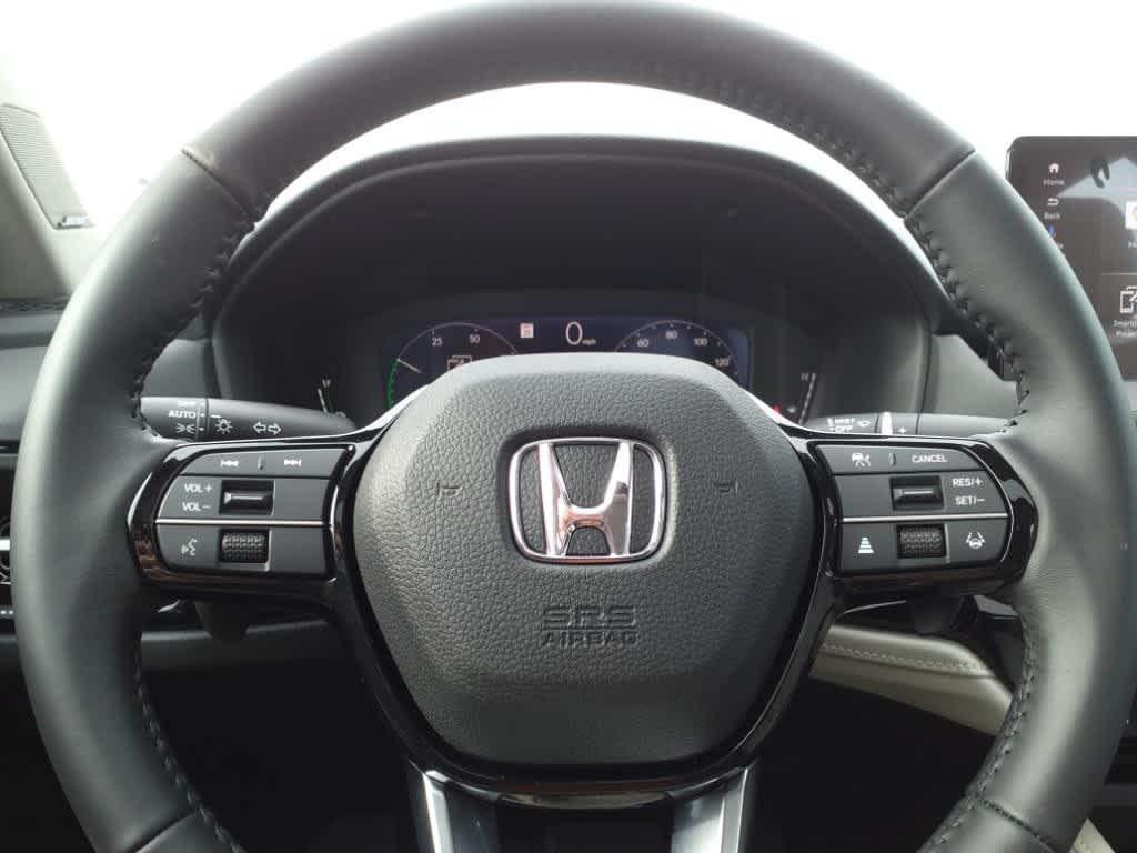 new 2025 Honda Accord Hybrid car, priced at $40,905