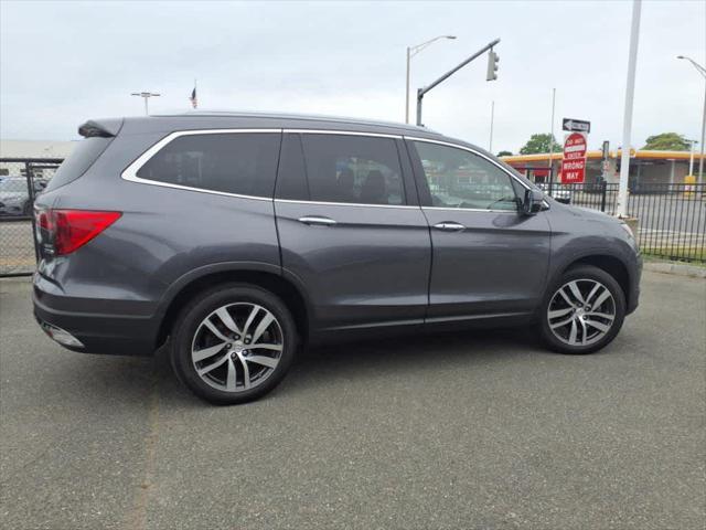 used 2018 Honda Pilot car, priced at $27,399