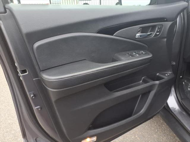 used 2018 Honda Pilot car, priced at $27,399