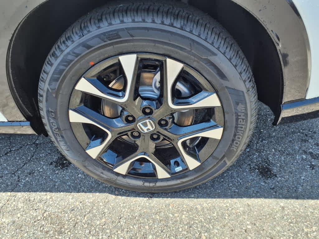 new 2026 Honda HR-V car, priced at $33,400