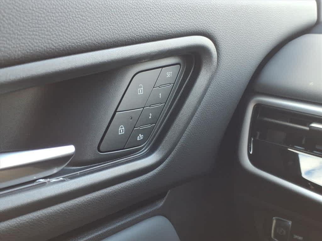 new 2025 Honda Prologue car, priced at $59,395